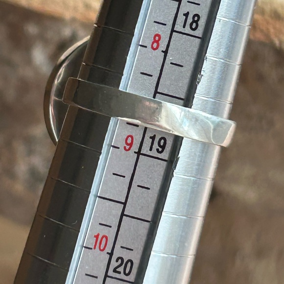 Unique Orange and Black Bear Face Ring - Picture 4 of 4